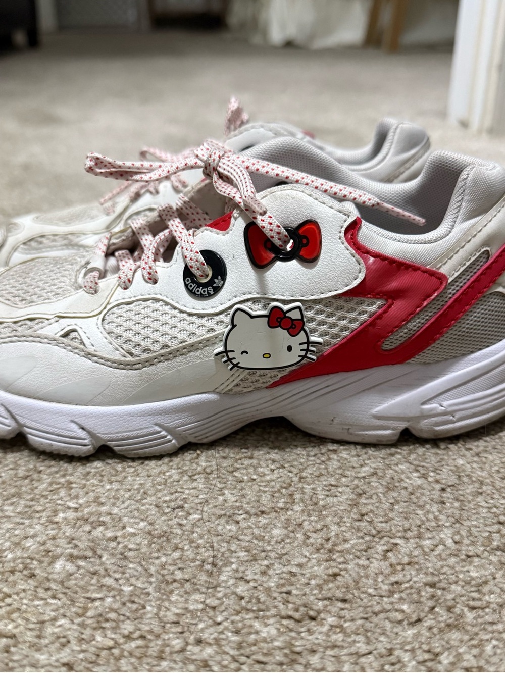 Adidas x Hello Kitty Sneaker